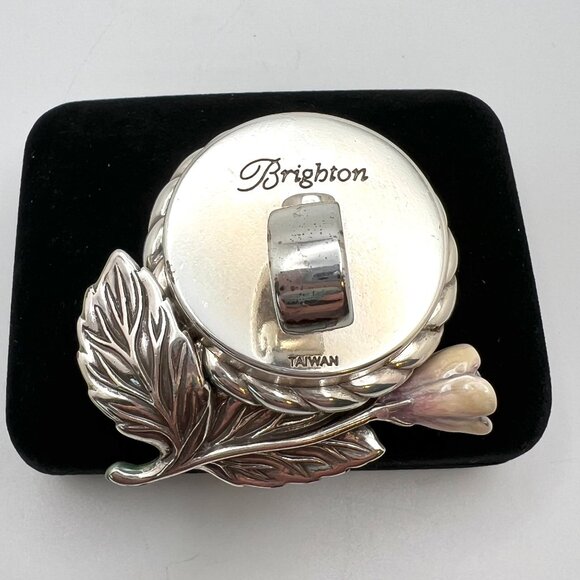 Brighton Marvels Clock - Picture 5 of 6